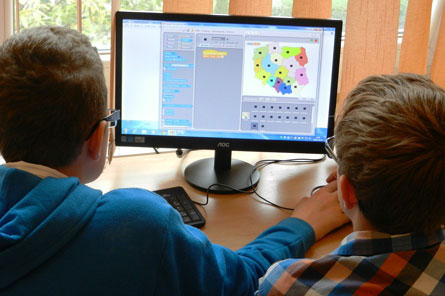 信息轰炸在线使用免费